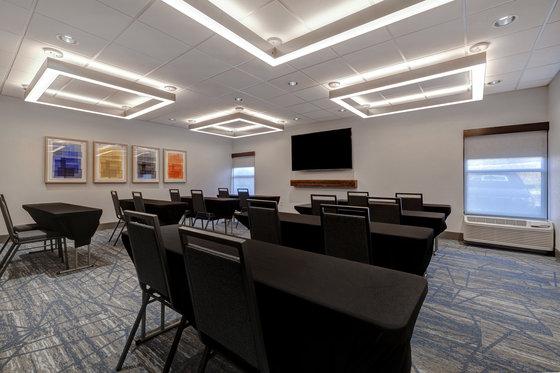 Holiday Inn Express & Suites Central Omaha By Ihg Kemudahan gambar