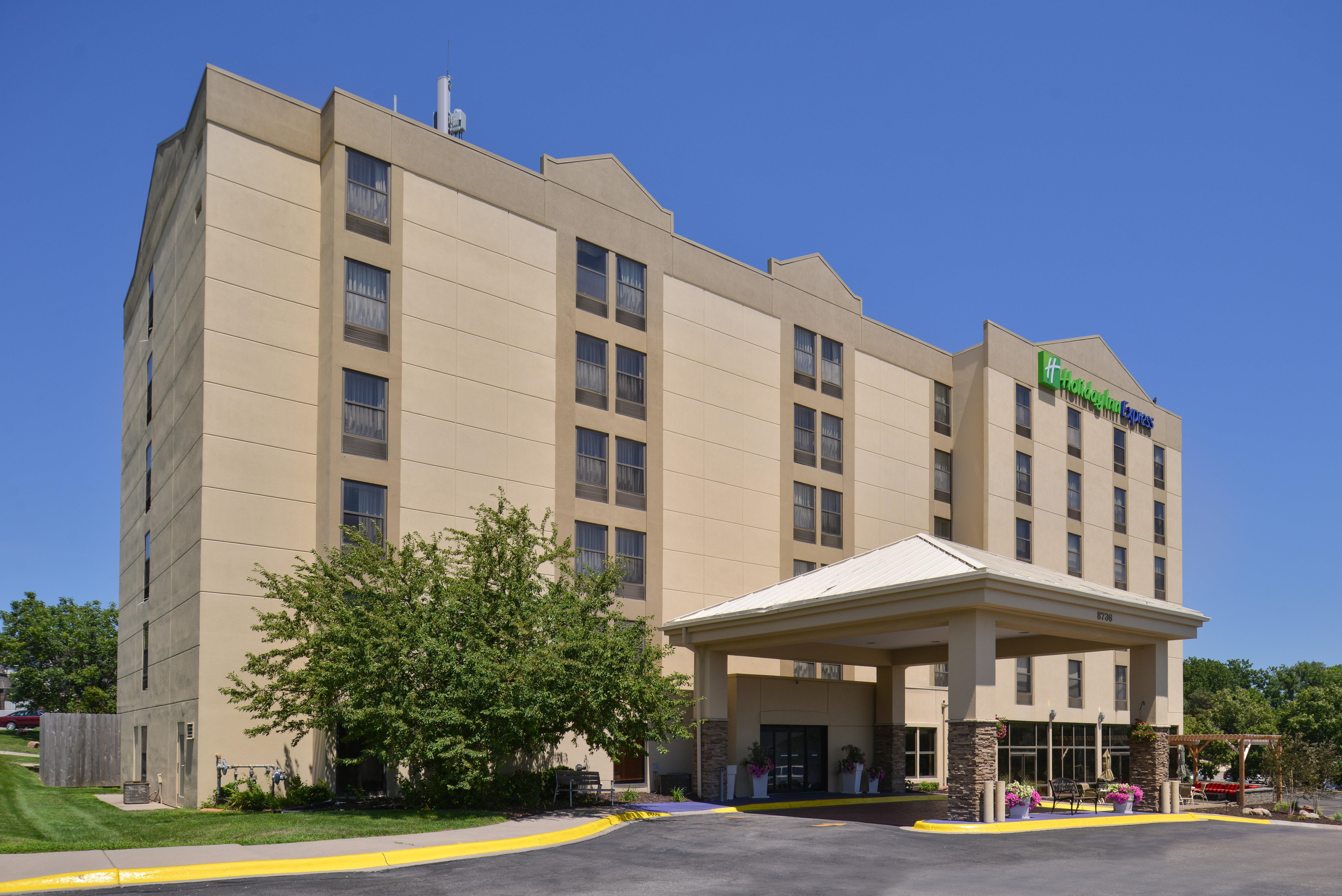 Holiday Inn Express & Suites Central Omaha By Ihg Luaran gambar